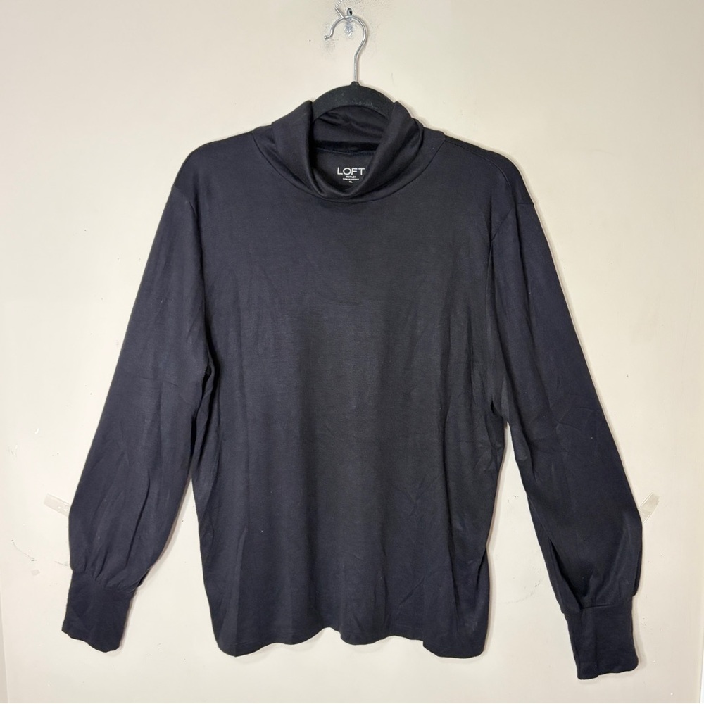 NWOT‎ LOFT Black Balloon Sleeve Turtleneck, XL